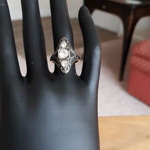 Fashion ring  